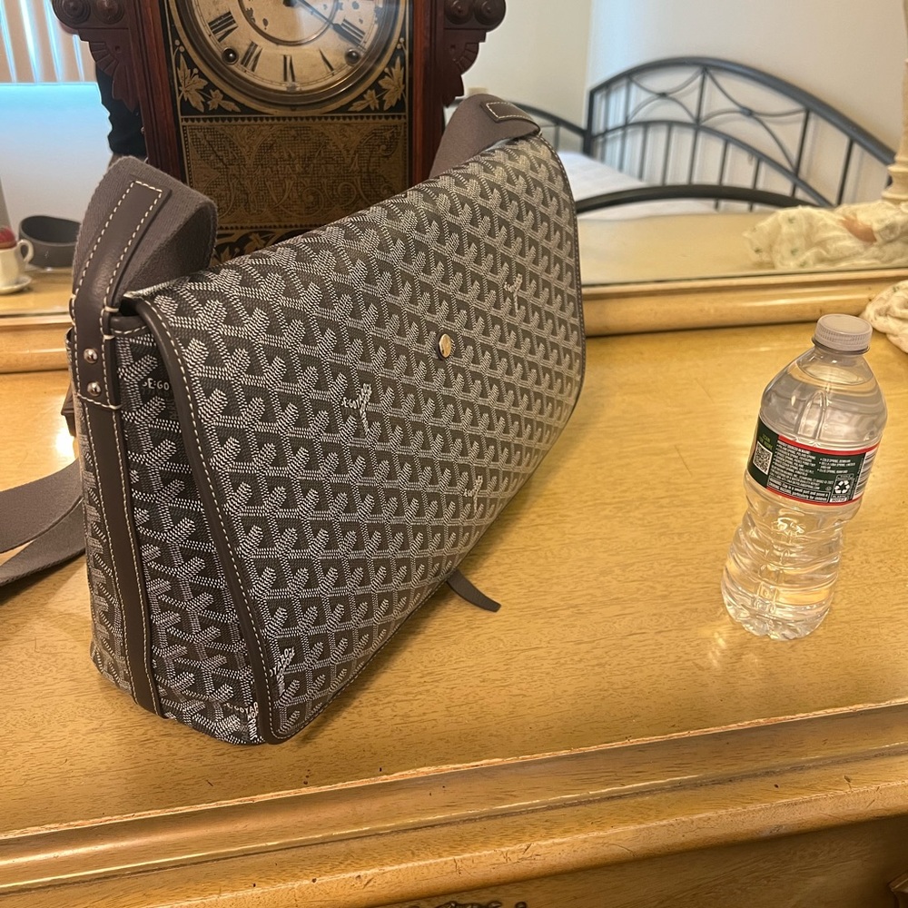 GOYARD - Capetien Messenger Bag (Grey)
